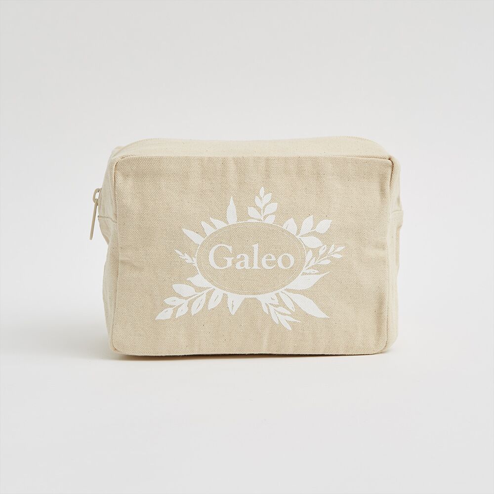 logo-printed-medium-size-square-canvas-wash-bag logo-printed-medium-size-square-canvas-wash-bag