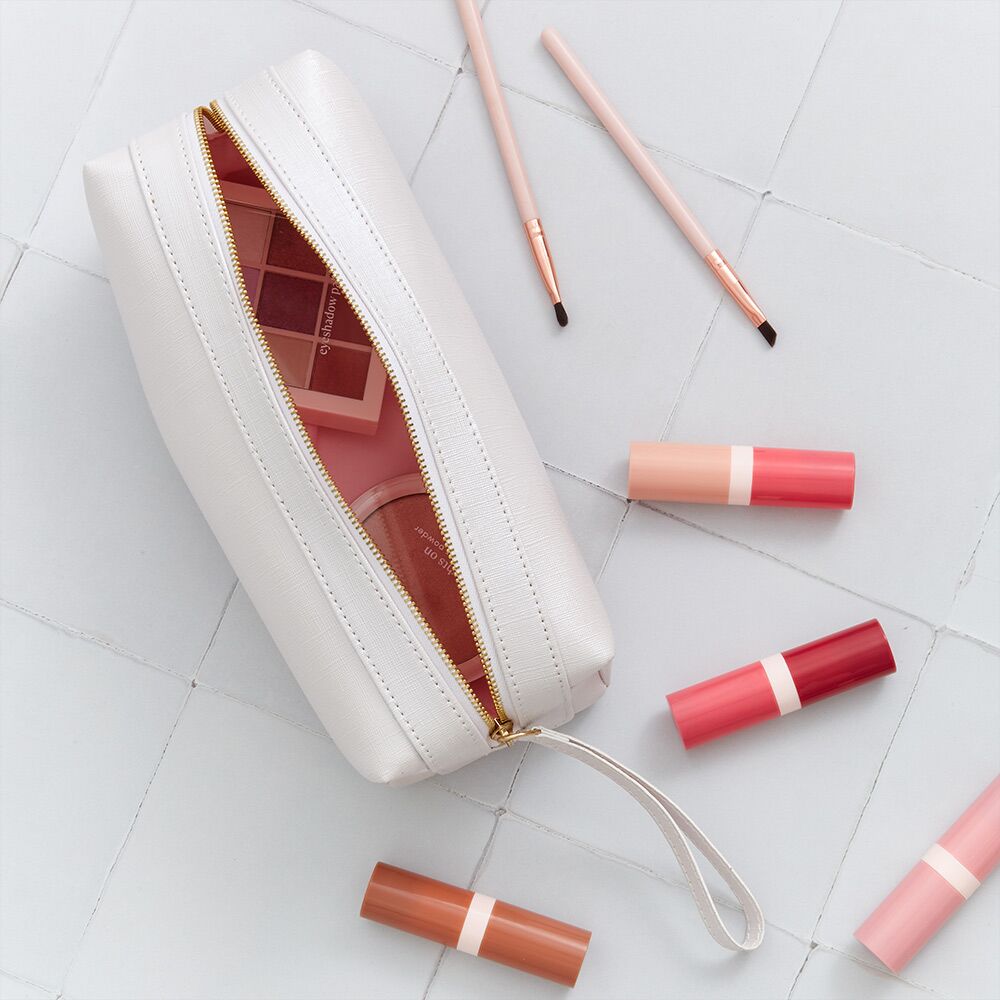 vegan-leather-long-pouch-bag-by-supreme-creations vegan-leather-long-pouch-bag-by-supreme-creations